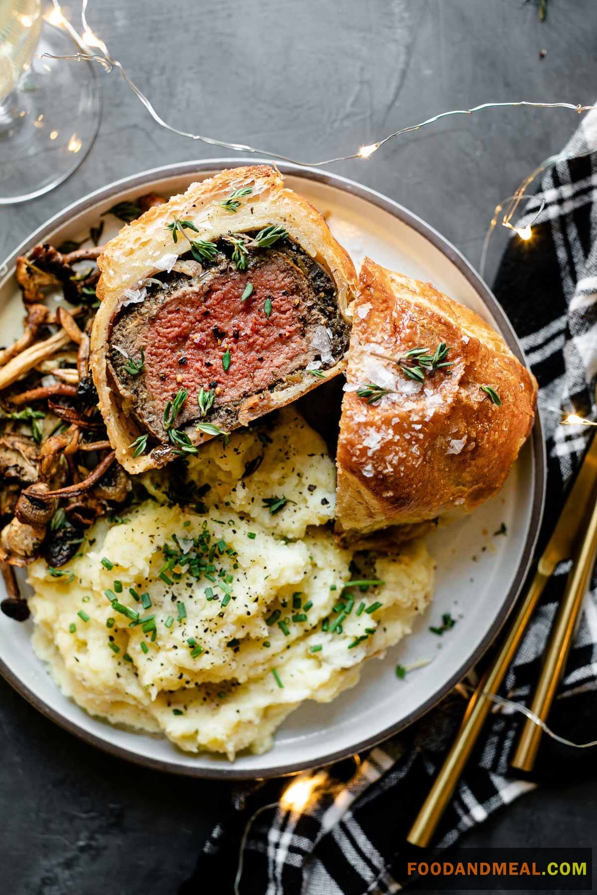 Beef Wellington Braciola