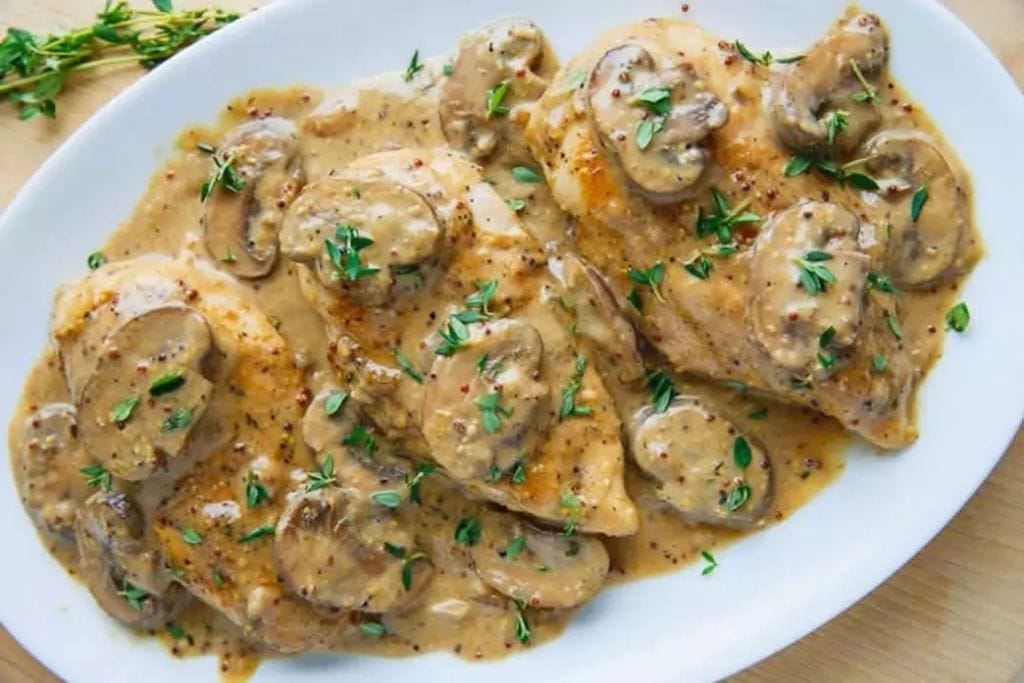 African Culinary Treasures: Sauce Aux Champignons Recipe - Foodandmeal.com