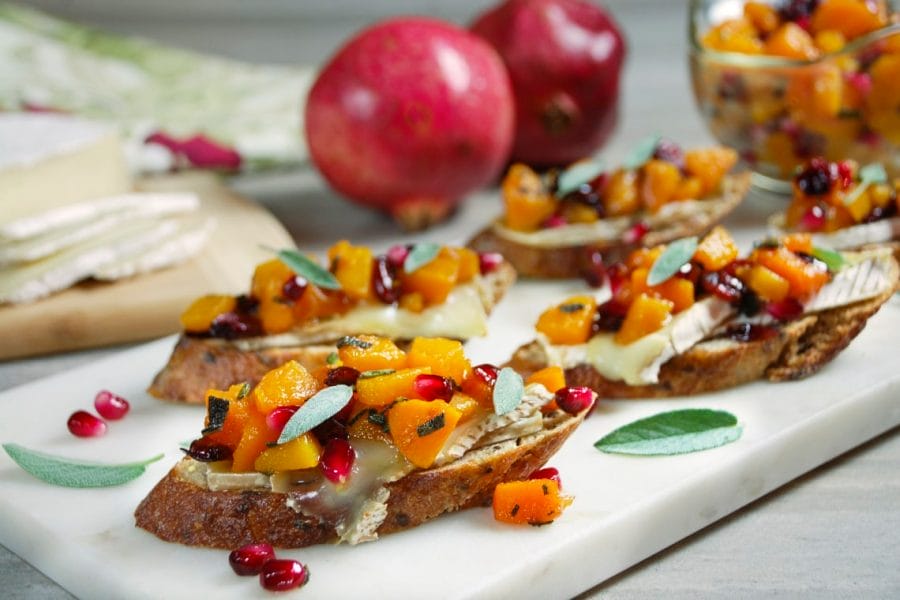 How to Make Pomegranate and Roasted Butternut Squash Crostini – 5 Steps