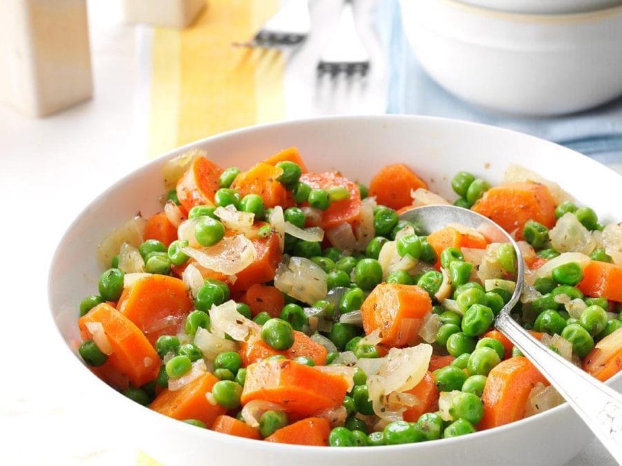 How to Make Browned Butter Peas and Carrots – 4 Easy Steps