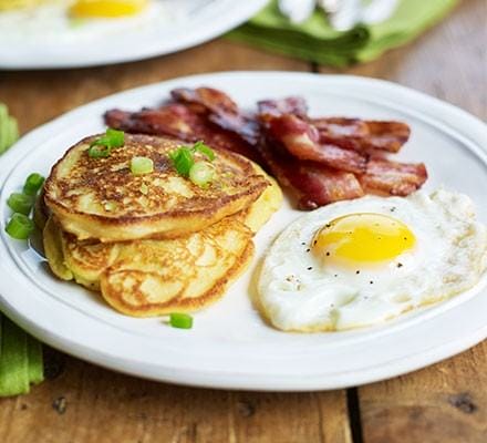 How to Make Potato and Onion Pancakes – 10 easy Steps