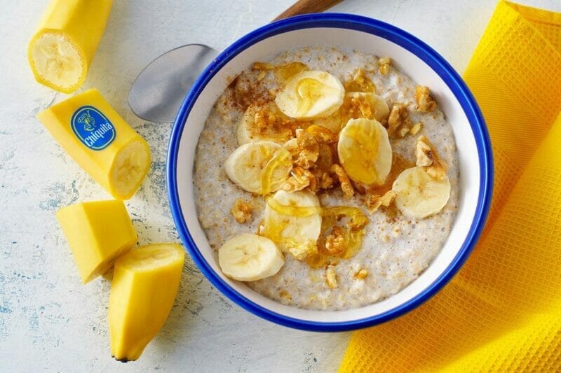 Banana And Walnuts Oats - Easy-to-make Breakfast Overnight Oatmeal Banana And Walnuts Oats - Easy-to-make Breakfast Overnight Oatmeal