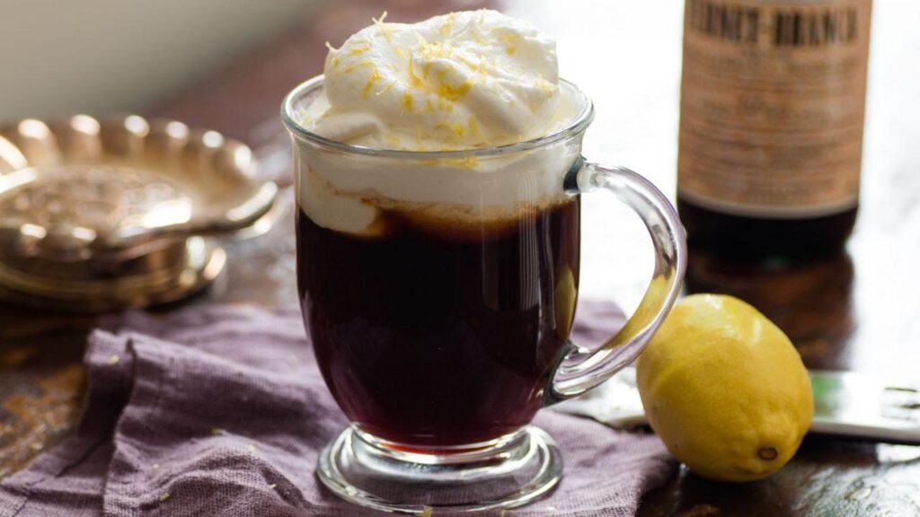 How To Make Irish Coffee – 5 Easy Steps