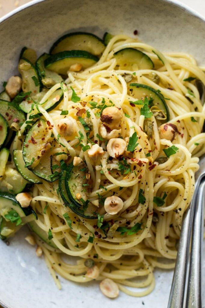 Where tradition meets modernity: Spaghetti Aglio E Olio in the making.