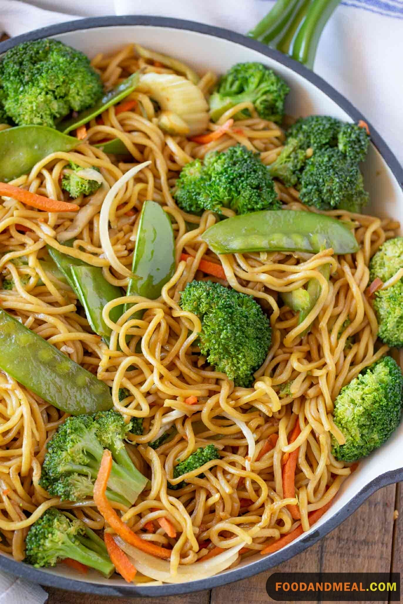  Vegetable Lo Mein