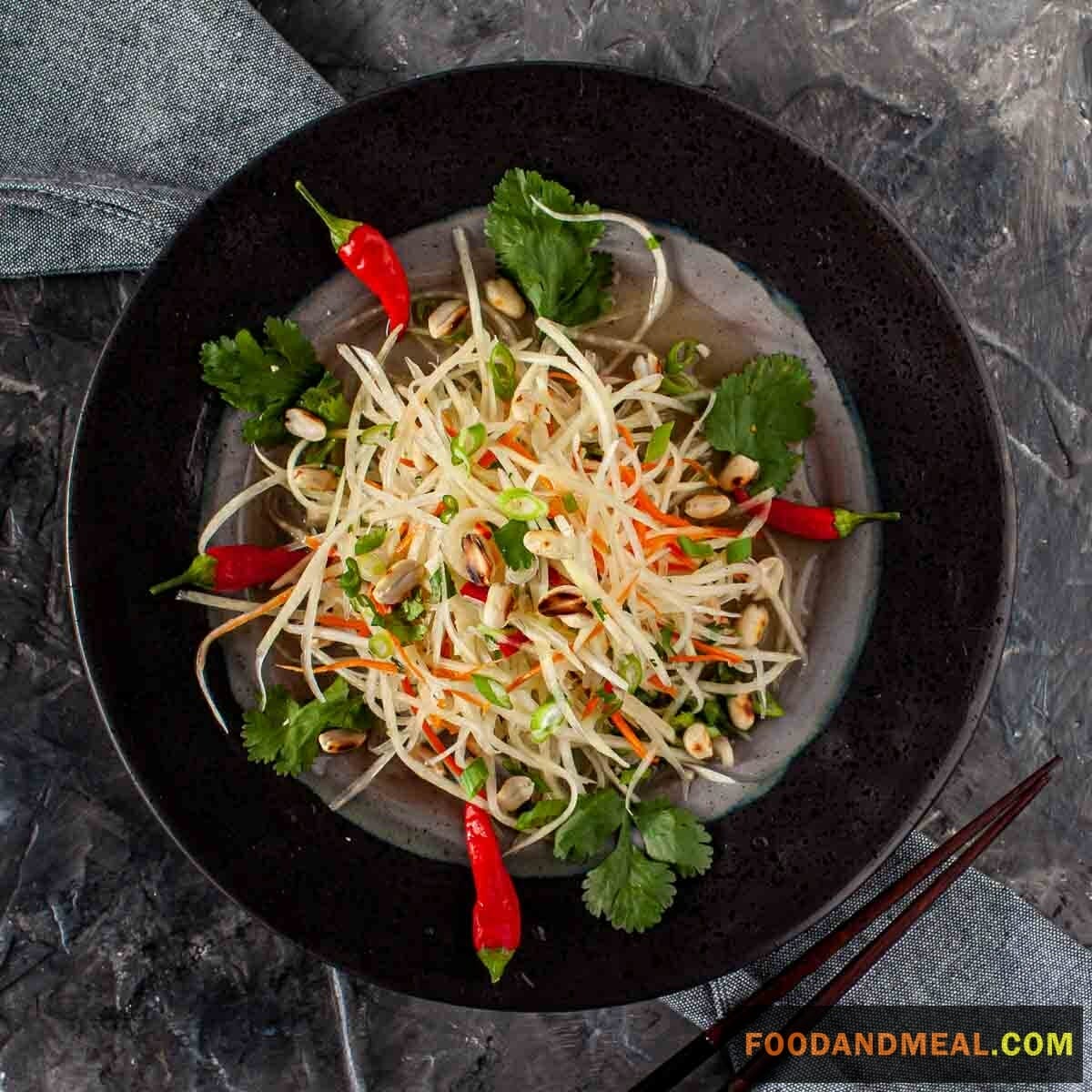 Vietnamese green papaya salad with beef jerky