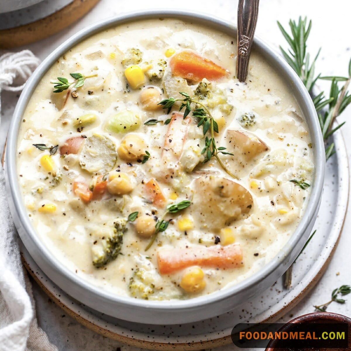 thick vegetarian creamy soup