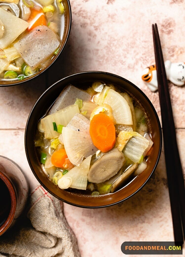 Japanese Vegetable Chicken Soup