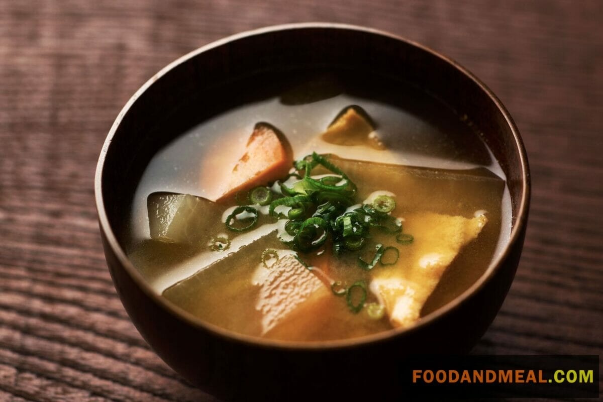 Japanese Vegetable Chicken Soup