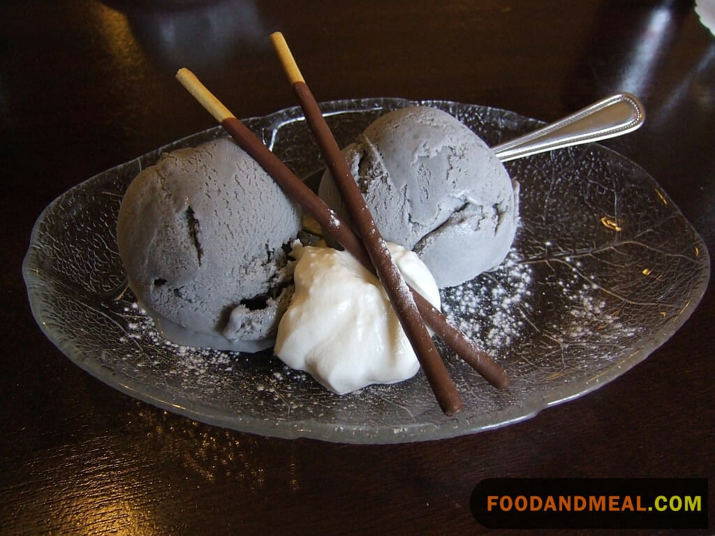 Kurogoma Ice Cream.