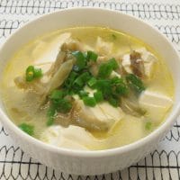 Easy-to-cook Japanese Radish Tofu Soup Recipe 1