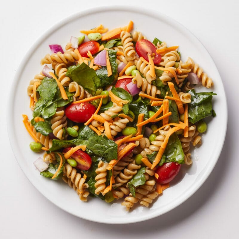 Under 10 minutes to have a perfect Macaroni and Spinach Salad