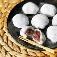 How to make Daifuku - Mochi with Sweet Bean Filling 2 How to make Daifuku - Mochi with Sweet Bean Filling 1