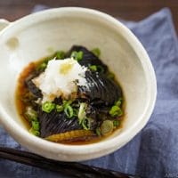 How to cook Agedashi Nasu - Fried Eggplant in Tempura Sauce 2 How to cook Agedashi Nasu - Fried Eggplant in Tempura Sauce 1