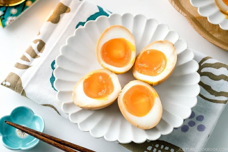 Best way to cook Marinated Runny Yolk Boiled Egg - Ramen Eggs
