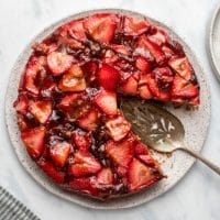 Fresh Strawberry Upside Down Cake - Easy And Low Potassium Homemade Dessert 1
