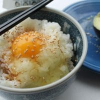 Easy-to-make Japanese Tamago Kake Gohan - Egg on Rice 2 Easy-to-make Japanese Tamago Kake Gohan - Egg on Rice 1