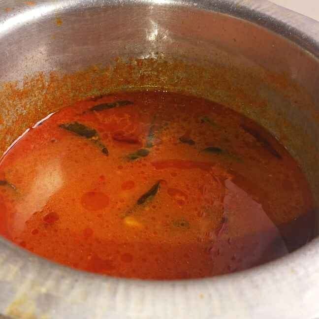 Tomato Tuna Curry