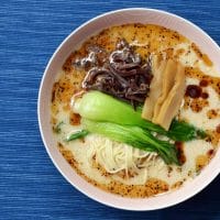 Basic way to make Japanese Mayu Tonkotsu Ramen 2 Basic way to make Japanese Mayu Tonkotsu Ramen 1