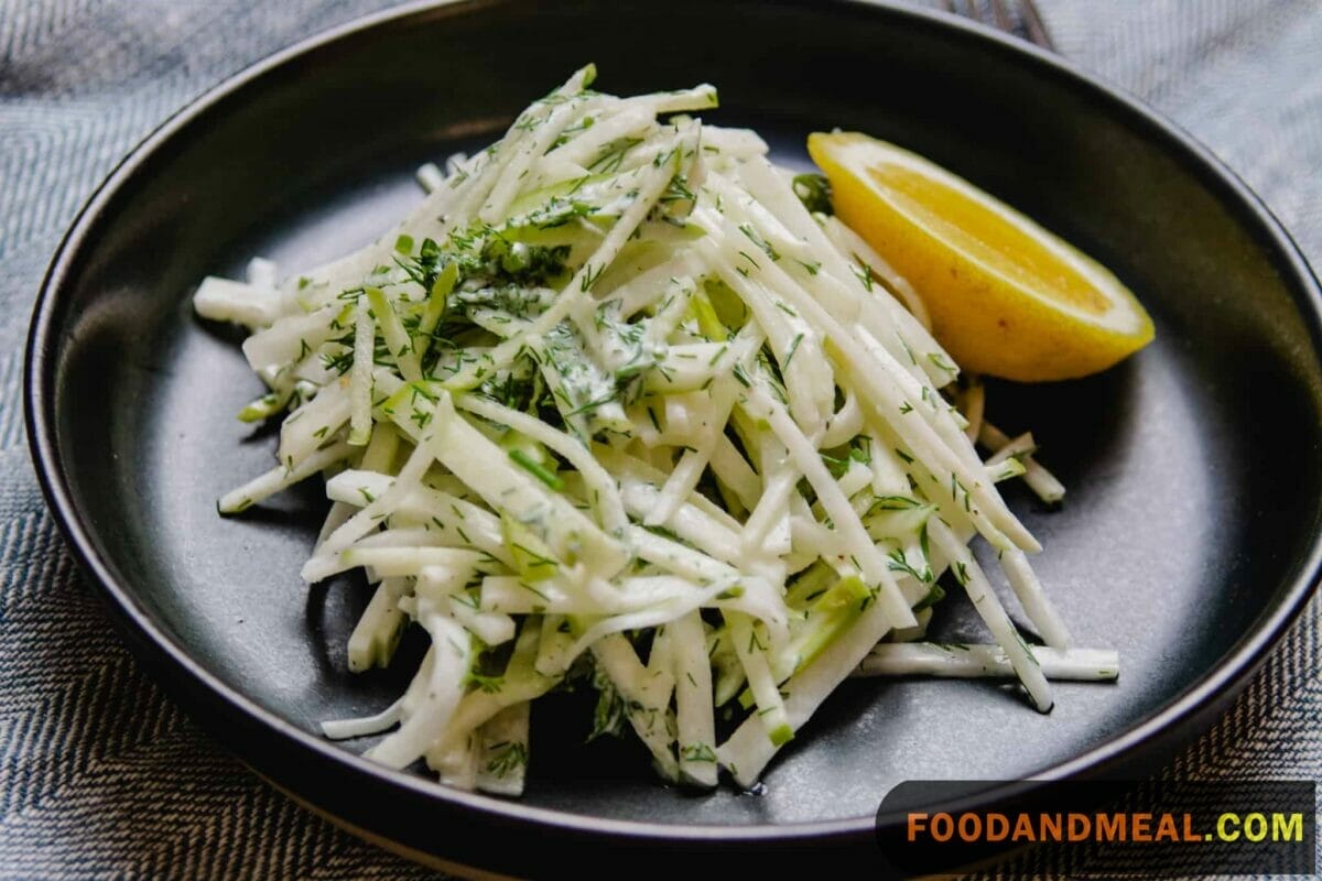 Kohlrabi Salad