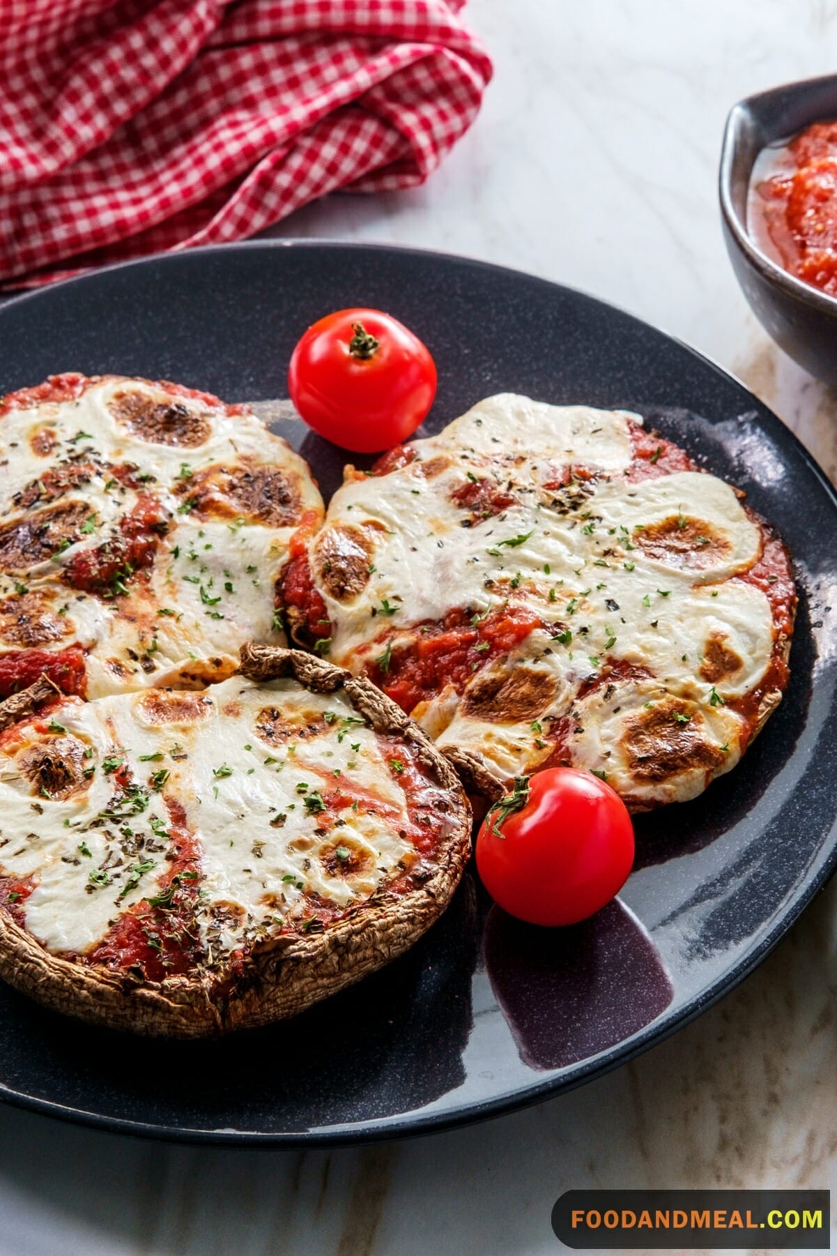 Art To Have A Yummy Portobello Pizza - Easy Homemade Recipe 7 Portobello Pizza