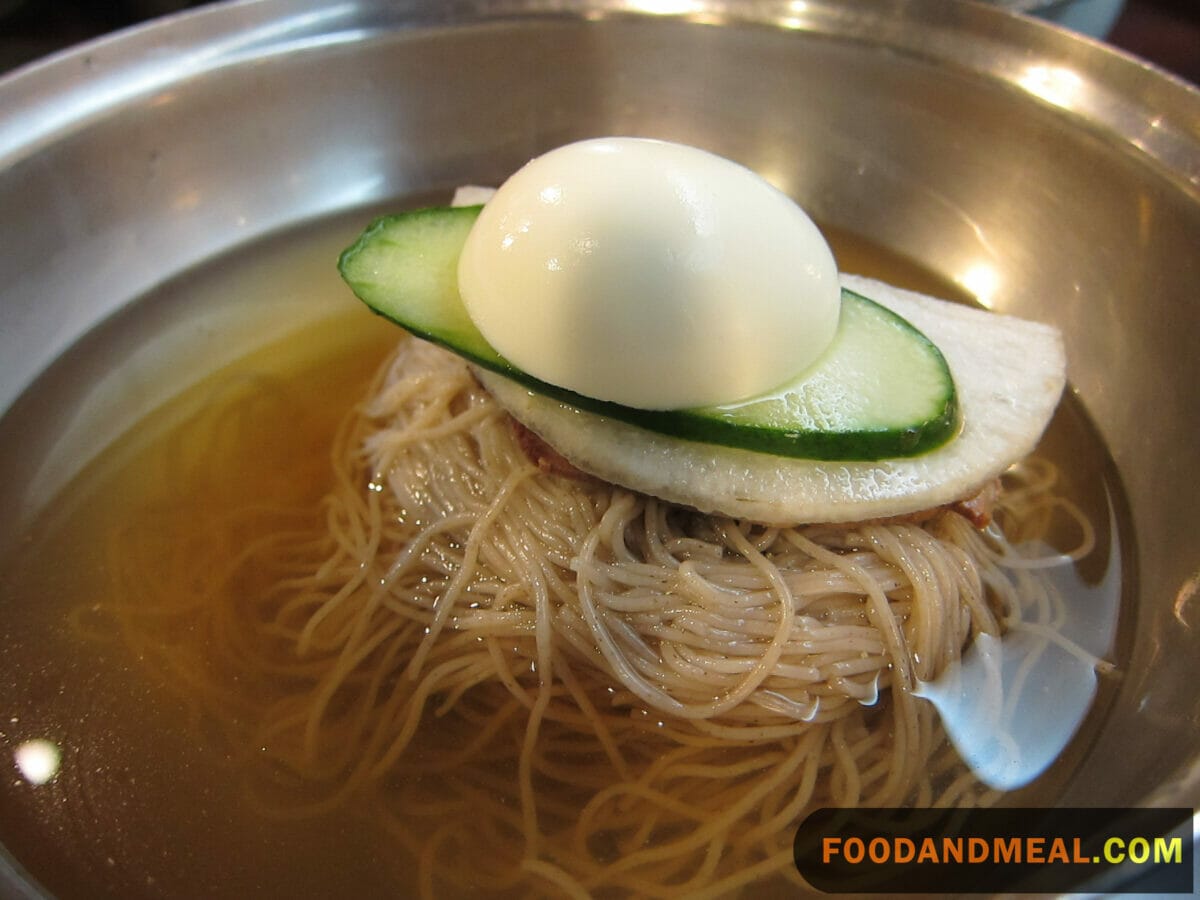 Morioka-Style Cold Ramen