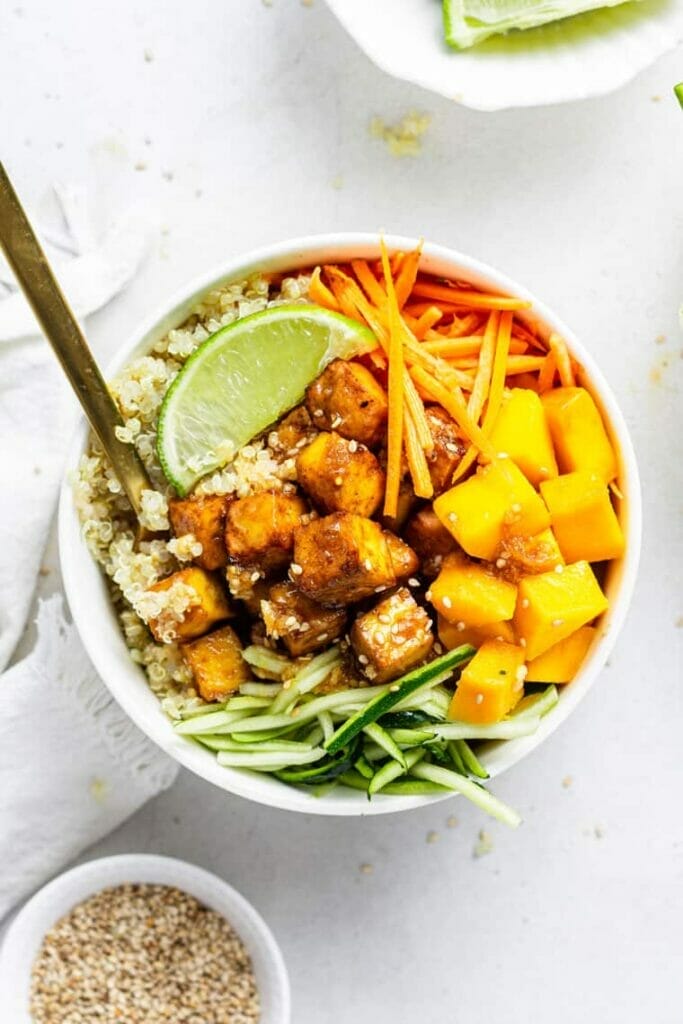 Beautifully Assembled Bowl: "Crafting a masterpiece – every component has a role to play in this Teriyaki Chicken Quinoa Bowl."