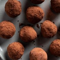 Decadent Chocolate Truffles: A Sweet Symphony for Your Taste Buds 2 Decadent Chocolate Truffles: A Sweet Symphony for Your Taste Buds 1