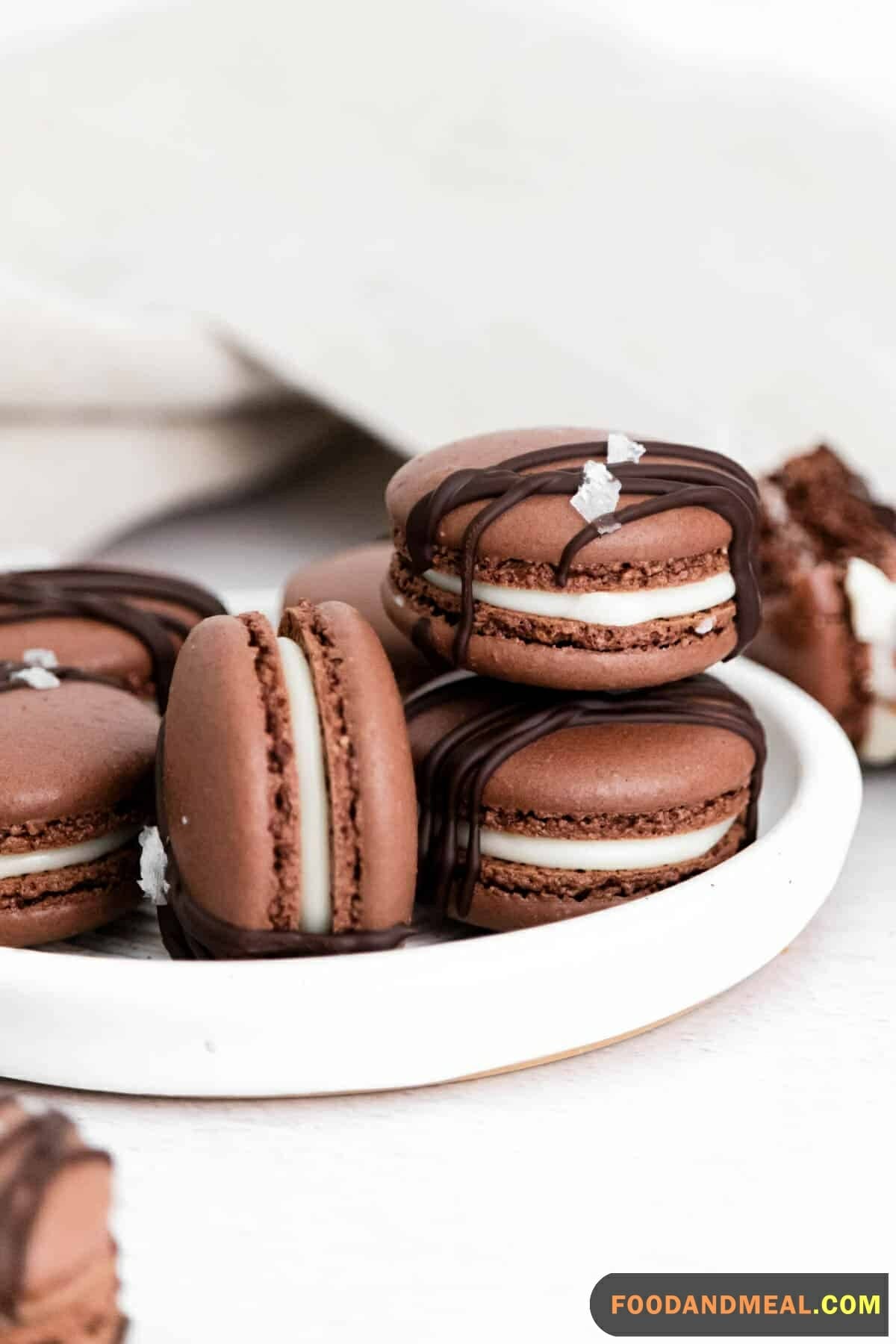 Chocolate Macaron