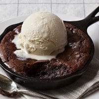 Skillet Brownies Recipe - How to Make Delicious Brownies in a Skillet 1