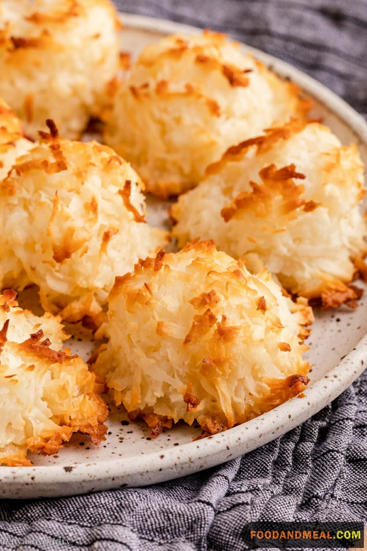 Coconut Macaroon