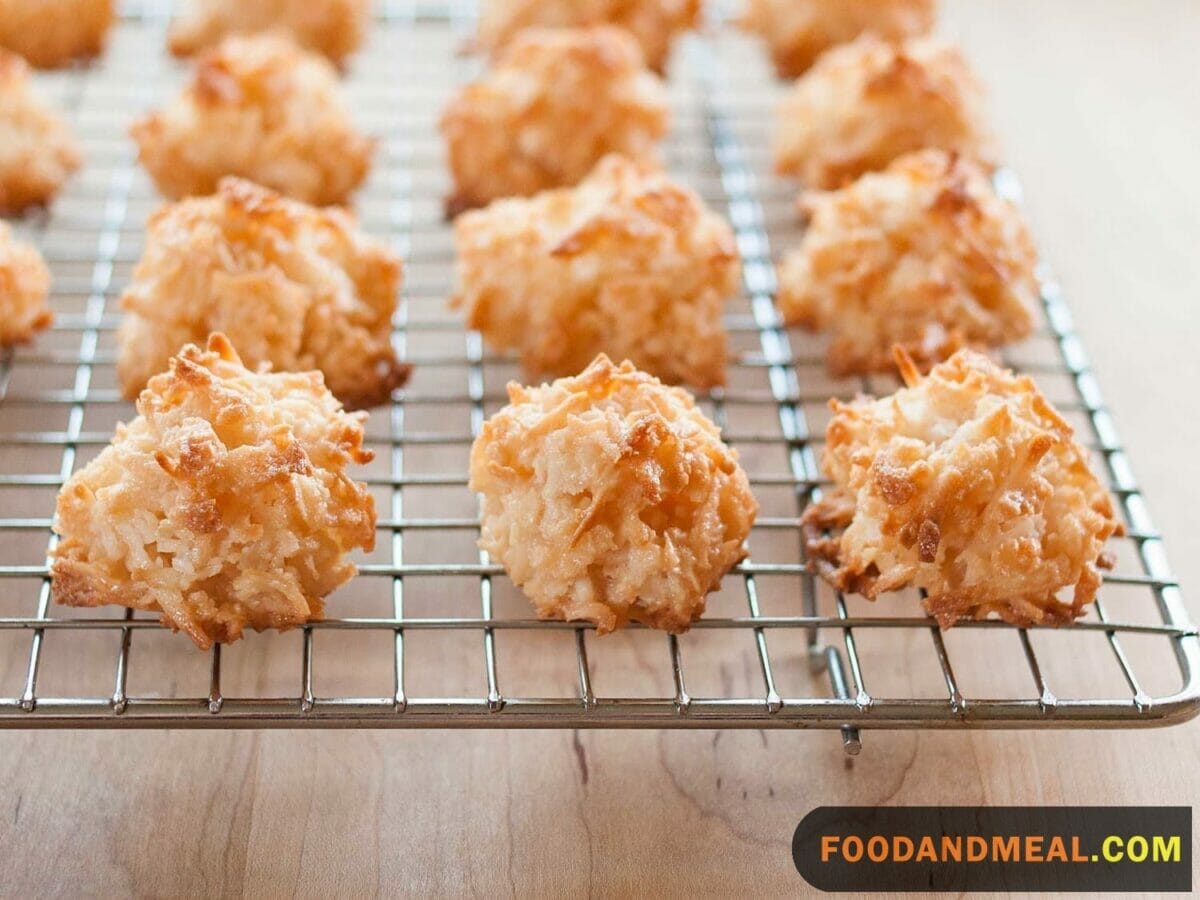 Coconut Macaroon