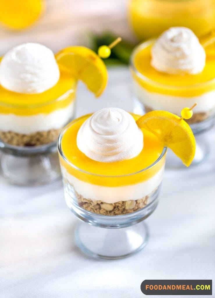  Lemon Granola Parfait