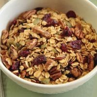 Crunchy Delight: Cranberry Pecan Granola Recipe 2 Crunchy Delight: Cranberry Pecan Granola Recipe 1