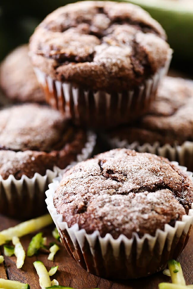 Yummy Chocolate and Zucchini Muffins recipe to renew your dessert