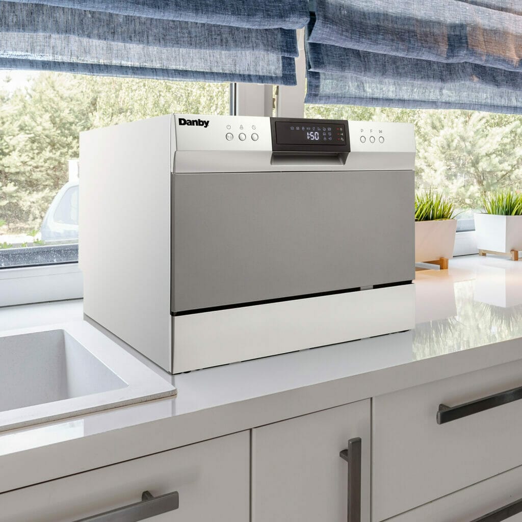 The 10 Best Dishwasher For Under $500 In 2024 5