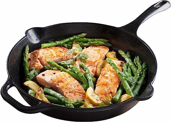 The 5 Best Cast Iron Skillet for Steak 2025 5 The 5 Best Cast Iron Skillet for Steak 2025 3