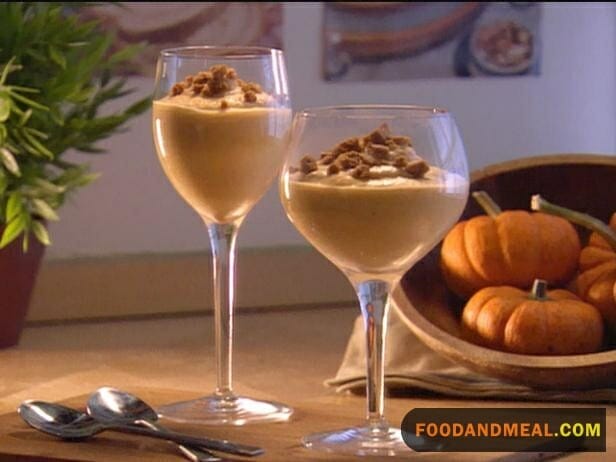 Blending Easy Pumpkin Mousse