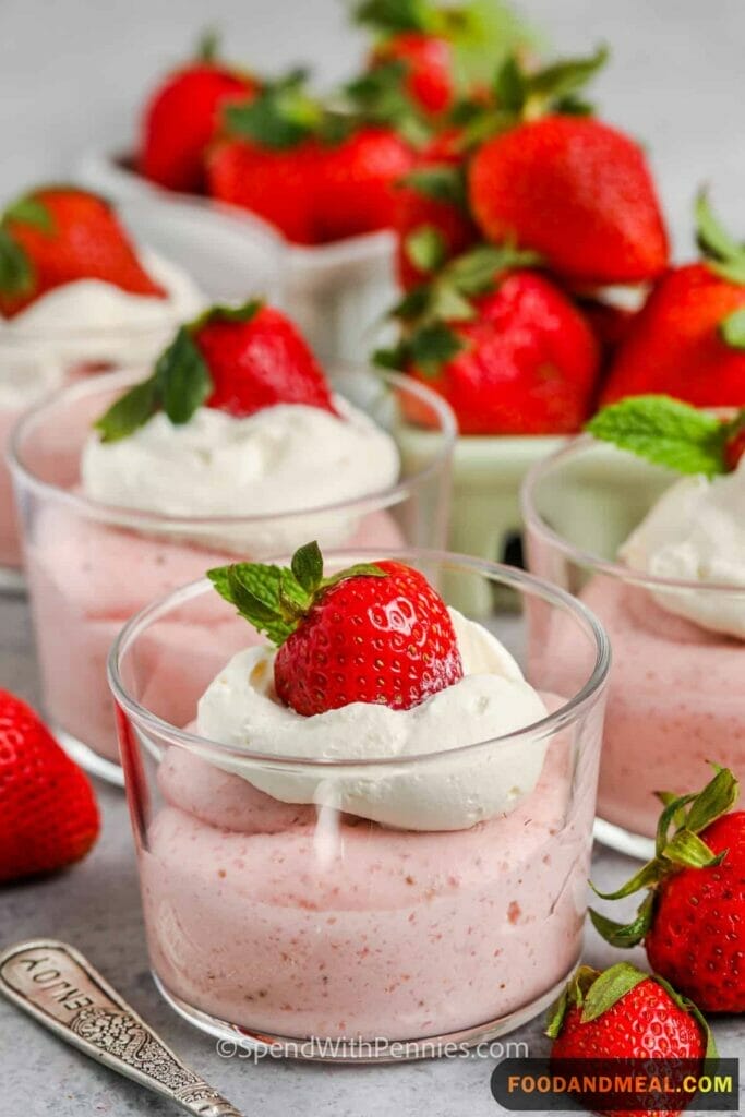 Exquisite Fluffy Strawberry Mousse: A Delicate Dessert 6