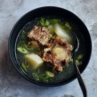 Authentic Korean Beef Oxtail Soup Recipe: A Soul-Warming Delight 1