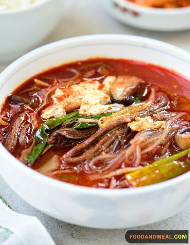 Authentic Korean Spicy Beef Stew Recipe: A Flavor Explosion 4