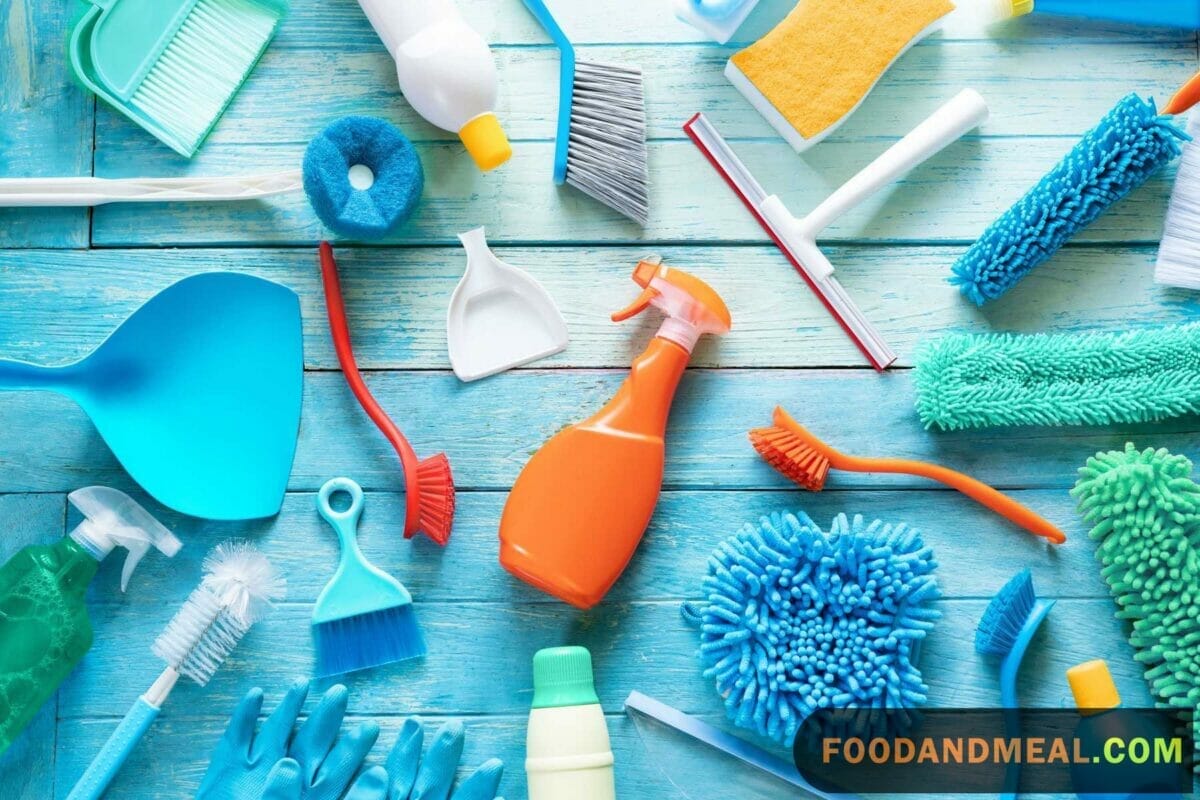 How To Clean Ceramic Pans