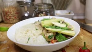 Unveiling The Exquisite Flavors Of Thailand: Thai Green Chicken Curry With Vegetables 11