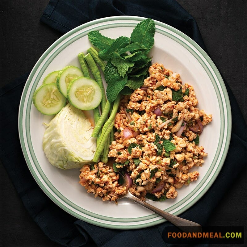 Thai Minced Chicken Salad