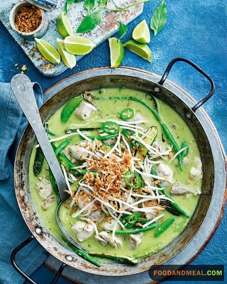 Thai Green Chicken Curry With Vegetables