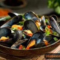 Exquisite Thai Mussels In Basil Coconut Sauce 1