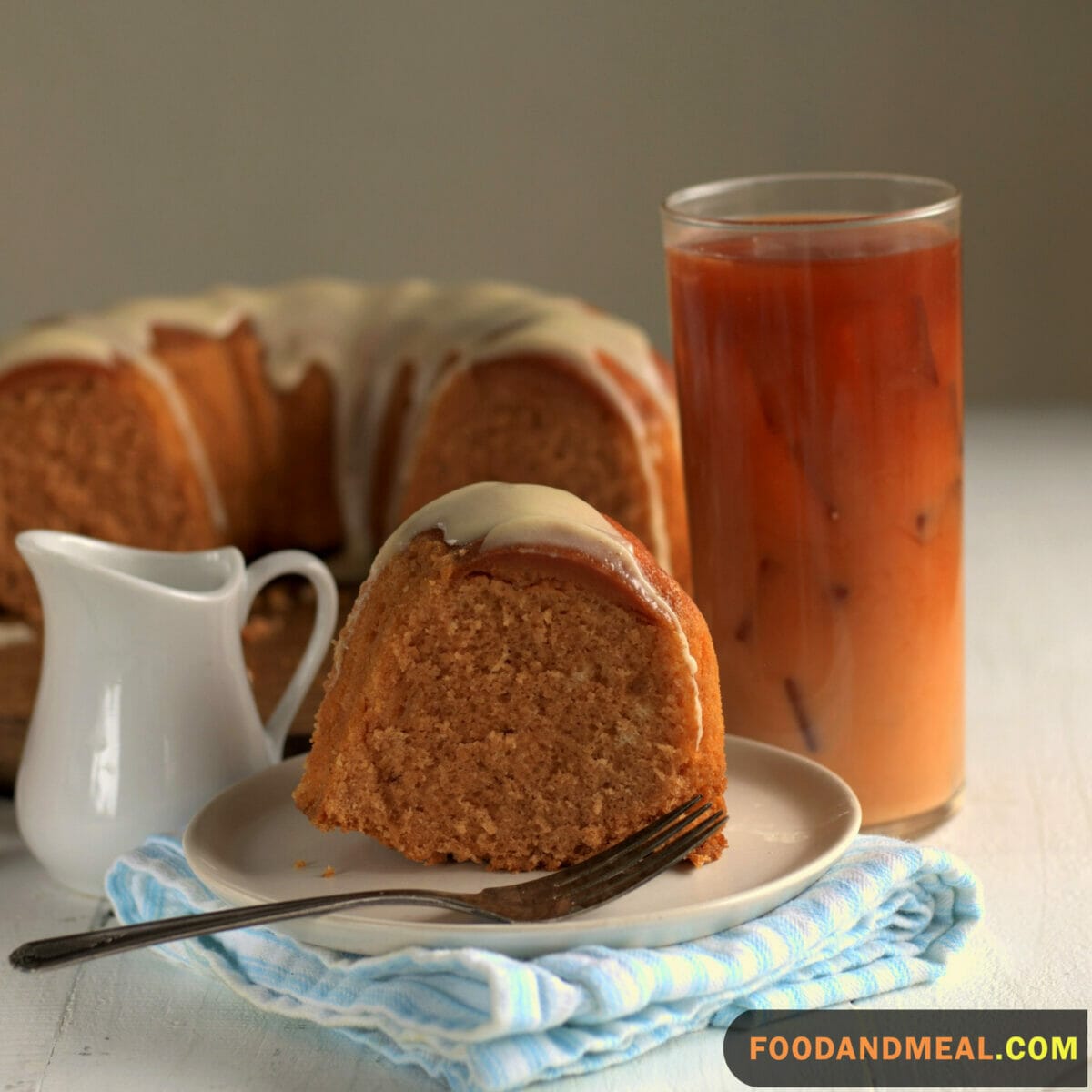  Thai Tea Cake