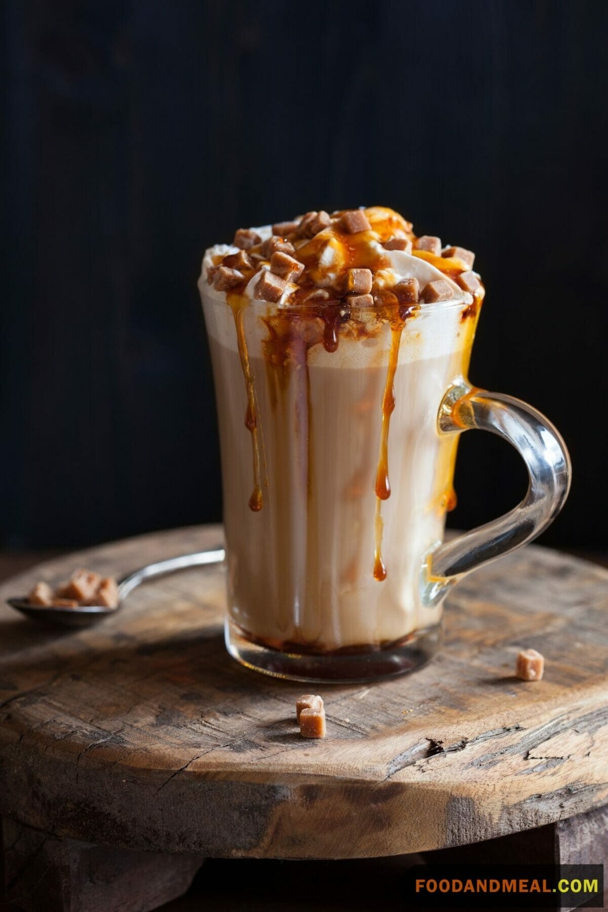 Delicious Vanilla And Caramel Latte