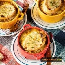 Easy Onion Soup - A Warm Hug In A Bowl 5