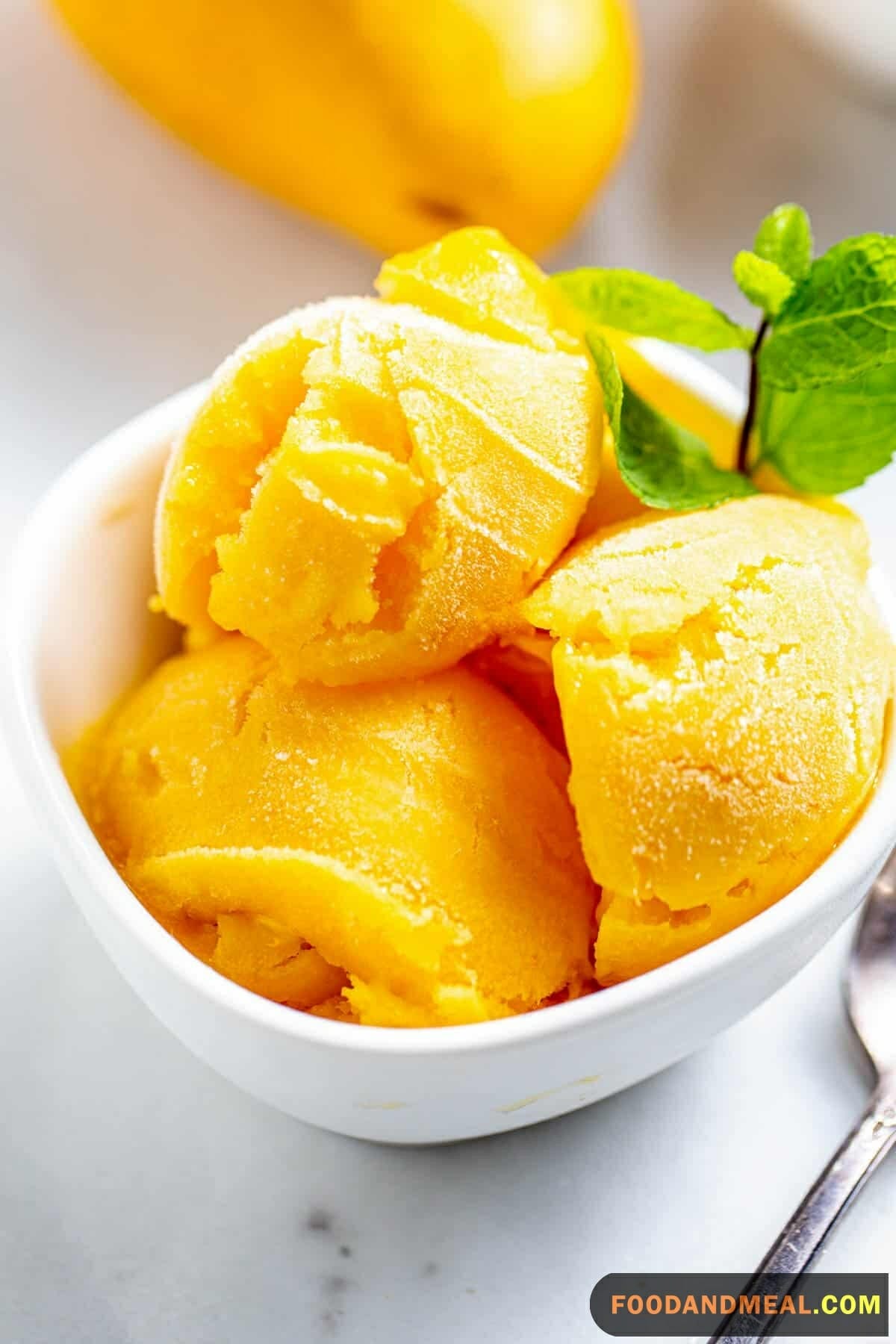 Heavenly Mango Sorbet: Your Summertime Delight Awaits! 4